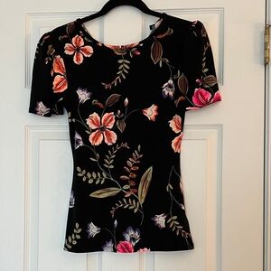 Express NWOT Black Floral Short Sleeve Top